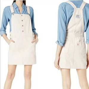 Levi’s Norah Skirttall - Light Pink